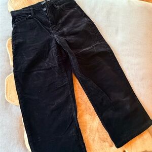 Banana Republic Women’s Black Corduroy Cropped Pants - Straight Leg